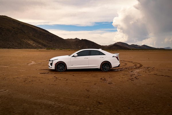 Les avantages des dispositifs de détection de la qualité de l'air extérieur pour les conducteurs de véhicules utilitaires